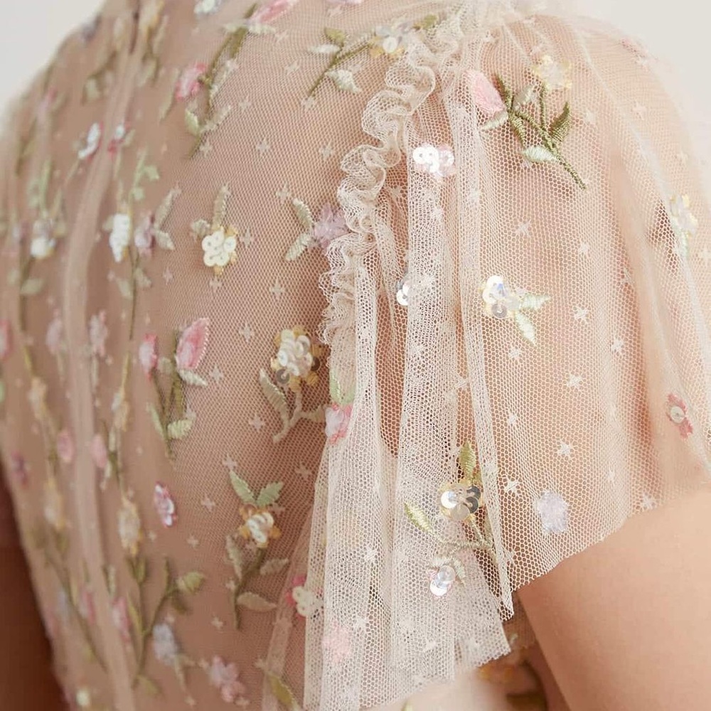 New BHLDN x NEEDLE & THREAD PETUNIA GOWN sz 0 - Picture 9 of 9